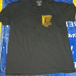 Ramen graphic tee